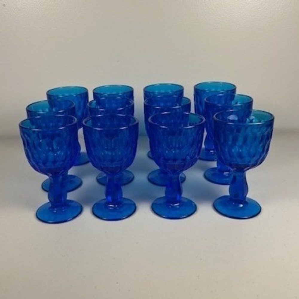 Fenton Cobalt Blue Thumbprint Glass Goblets Set of 4‎ Vintage Water Wine Glasses - Picture 5 of 16